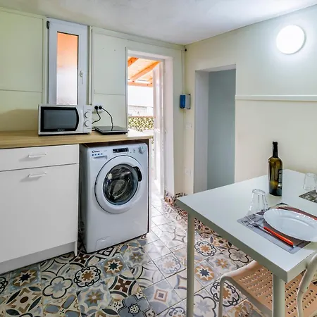 Holiday home Celeste *