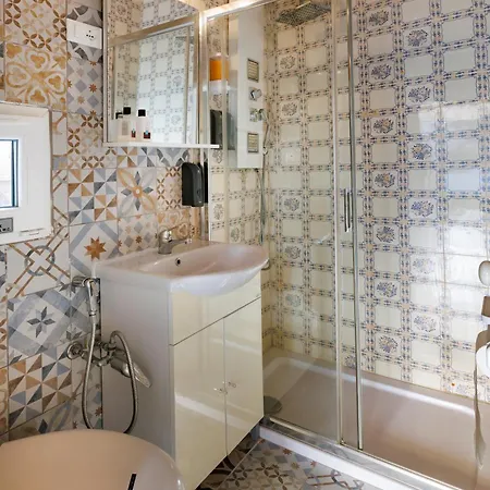 Celeste * カリアリ