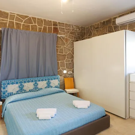 Celeste * カリアリ